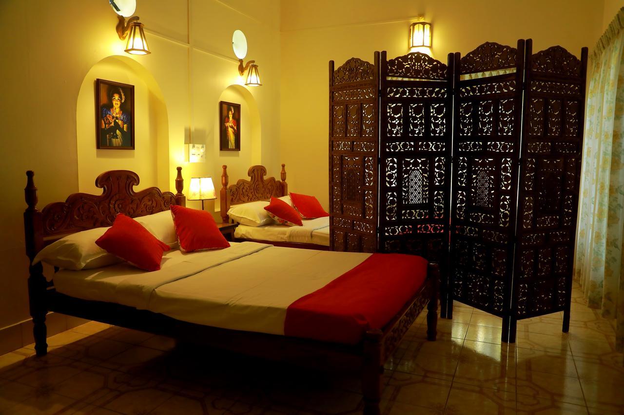 Sunset Beach Villa Cherai Kochi Bagian luar foto