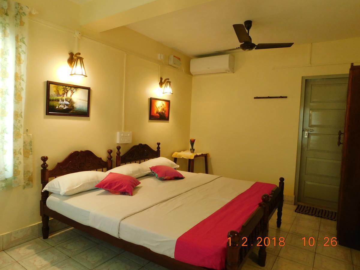 Sunset Beach Villa Cherai Kochi Bagian luar foto