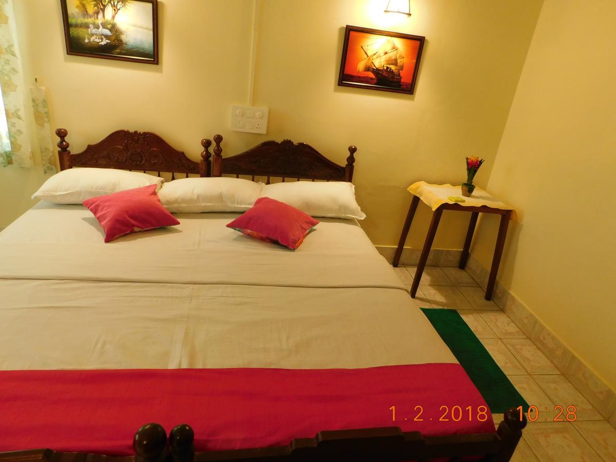 Sunset Beach Villa Cherai Kochi Bagian luar foto
