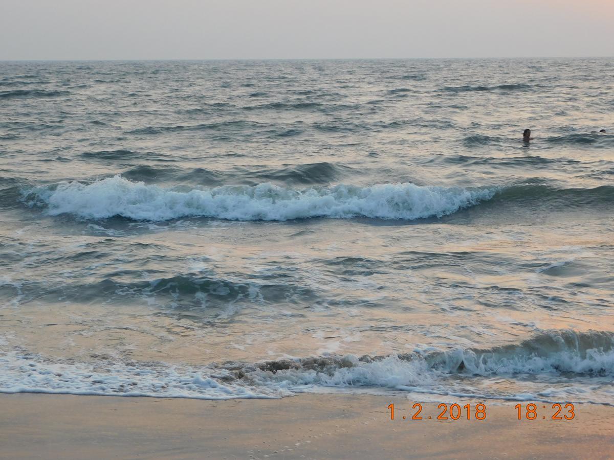 Sunset Beach Villa Cherai Kochi Bagian luar foto