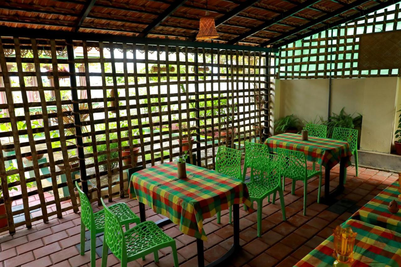 Sunset Beach Villa Cherai Kochi Bagian luar foto