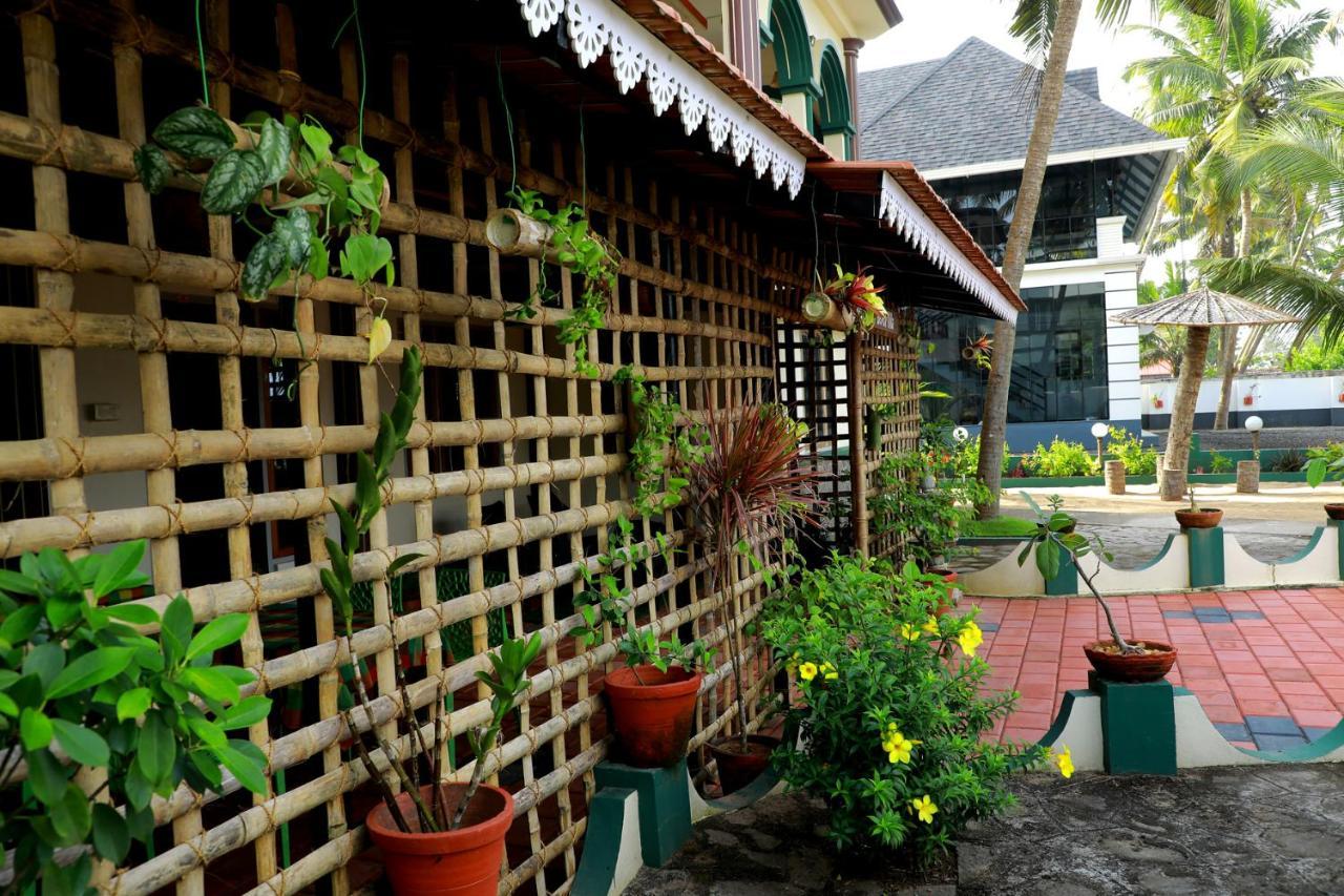 Sunset Beach Villa Cherai Kochi Bagian luar foto