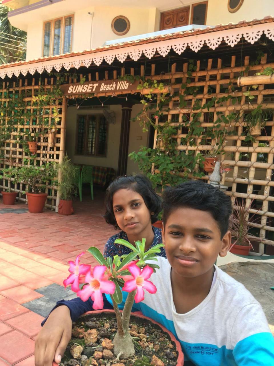 Sunset Beach Villa Cherai Kochi Bagian luar foto